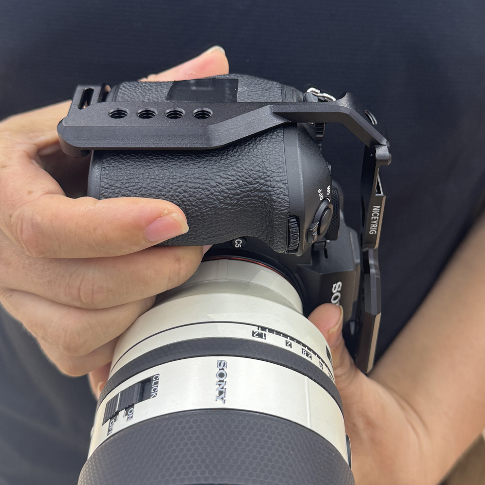 Niceyrig Camera Cage for Sony A9M3 (ILCE-9M3/α9 III)