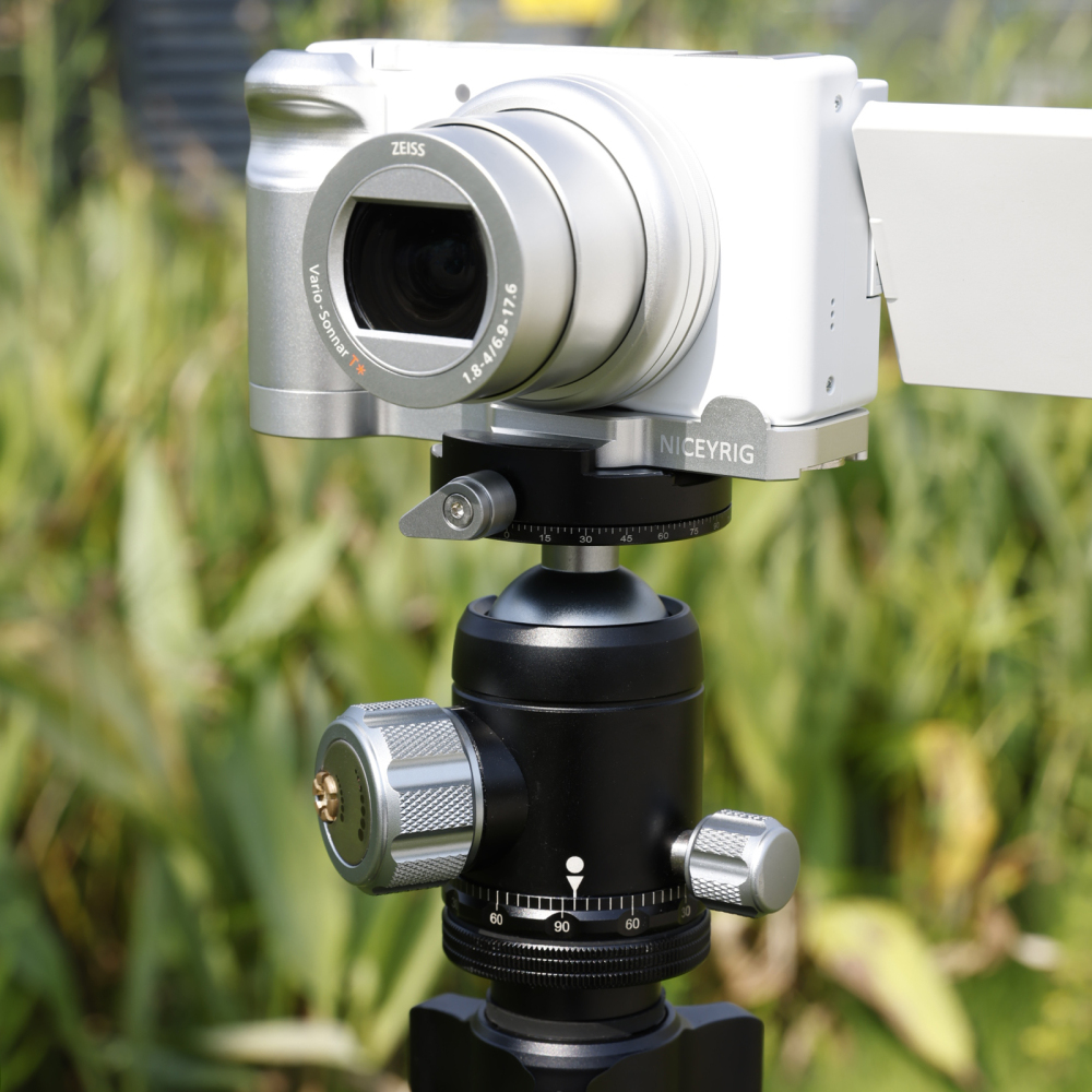 Niceyrig Sony ZV1-M2 L-shape Camera Cage with Arca Swiss Bottom & 1/4’’-20 Thread (Silver)