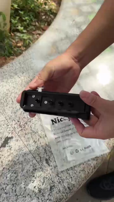 Niceyrig Foldable Camera V-Lock Battery L-Bracket Mount Comes with Arca-Swiss Baseplate & Manfrotto Standard Plate for DSLR Camera Switching Tripod Mount