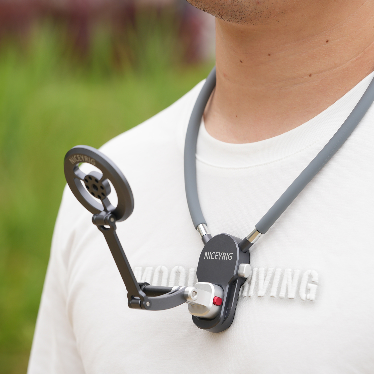 Niceyrig Magnetic Phone Neck Mount - Secure Hands-Free POV Holder with Adjustable Damping & Anti-Shake Strap for Vlogging, Live Streaming & Content Creation