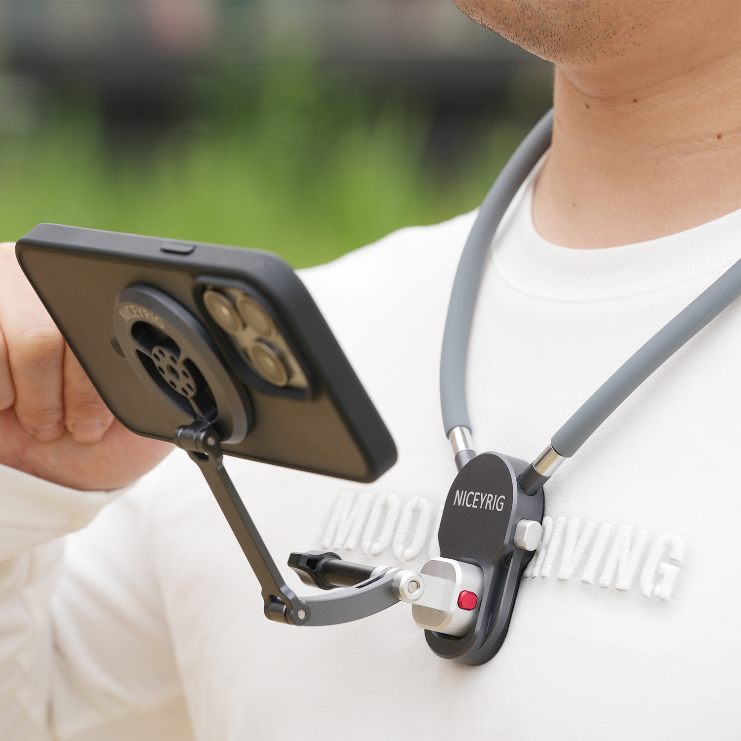Niceyrig Magnetic Phone Neck Mount - Secure Hands-Free POV Holder with Adjustable Damping & Anti-Shake Strap for Vlogging, Live Streaming & Content Creation