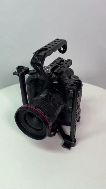 Niceyrig Camera Cage Kit with 4-Claw Arca Base for Sony/Nikon/Canon DSLR Cameras with Battery Grip
