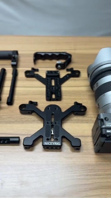 Niceyrig Universal 4-Claw Camera Cage Kit for Mirrorless Cameras Supports Top Handle, Side Handle, 15mm Rods, NATO Rail, Arca-Swiss Tripod Mount