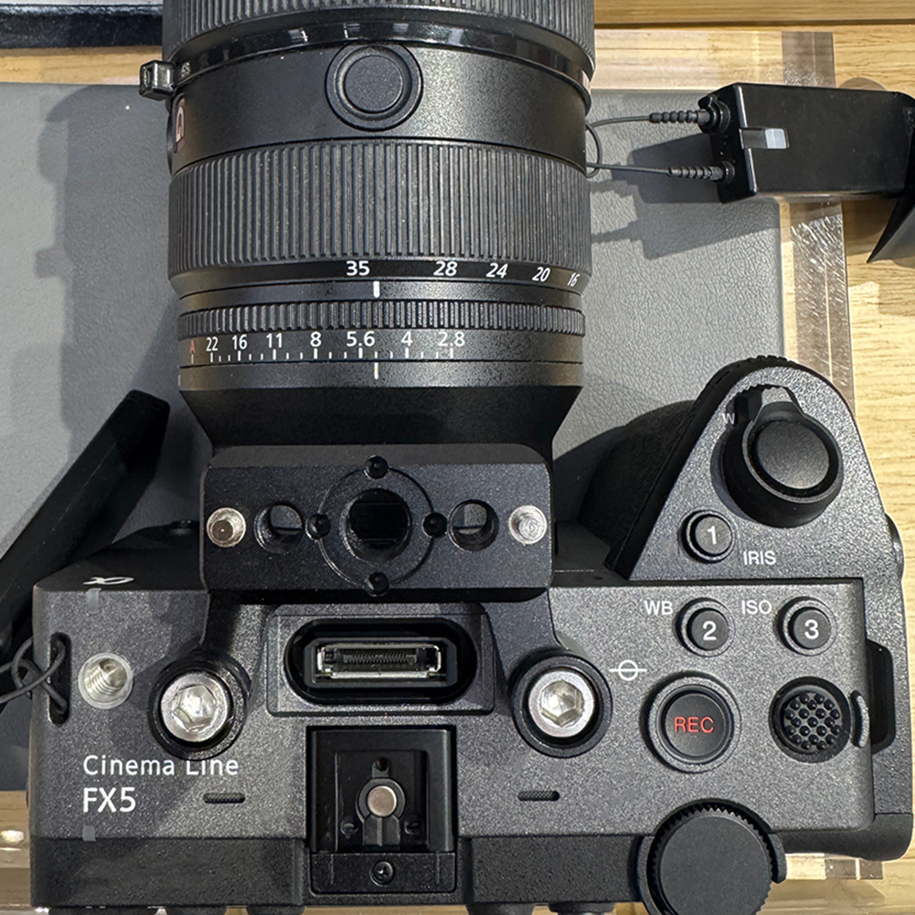 Niceyrig Nato Rail Top Plate for Sony FX5/FX2/FX3/FX30 Cinema Camera