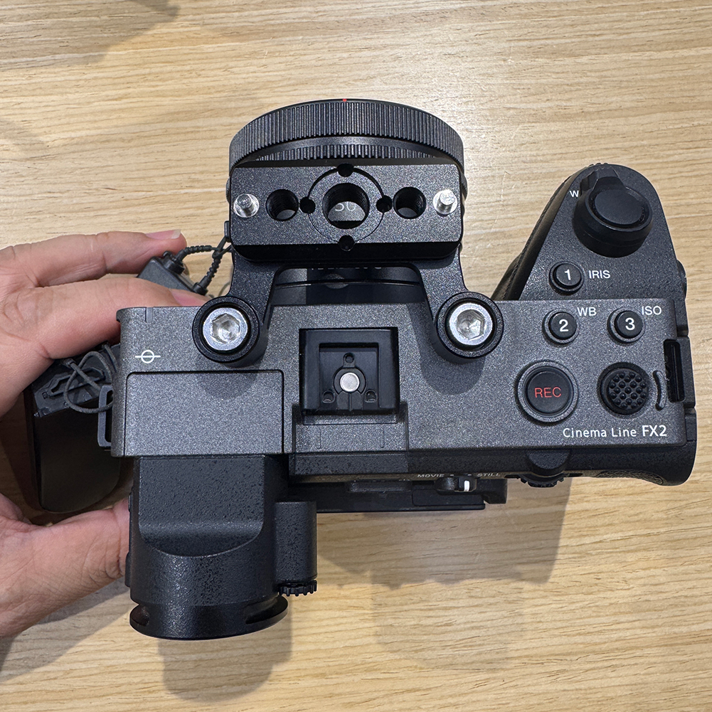 Niceyrig Nato Rail Top Plate for Sony FX5/FX2/FX3/FX30 Cinema Camera
