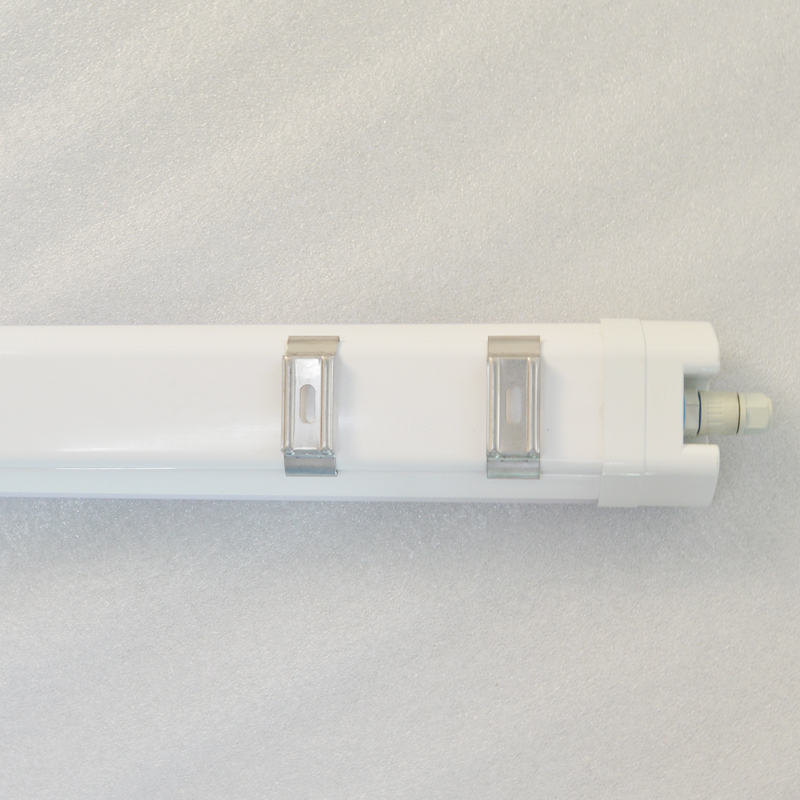 Tube lumineux LED 36 W 1,2 m pour garage