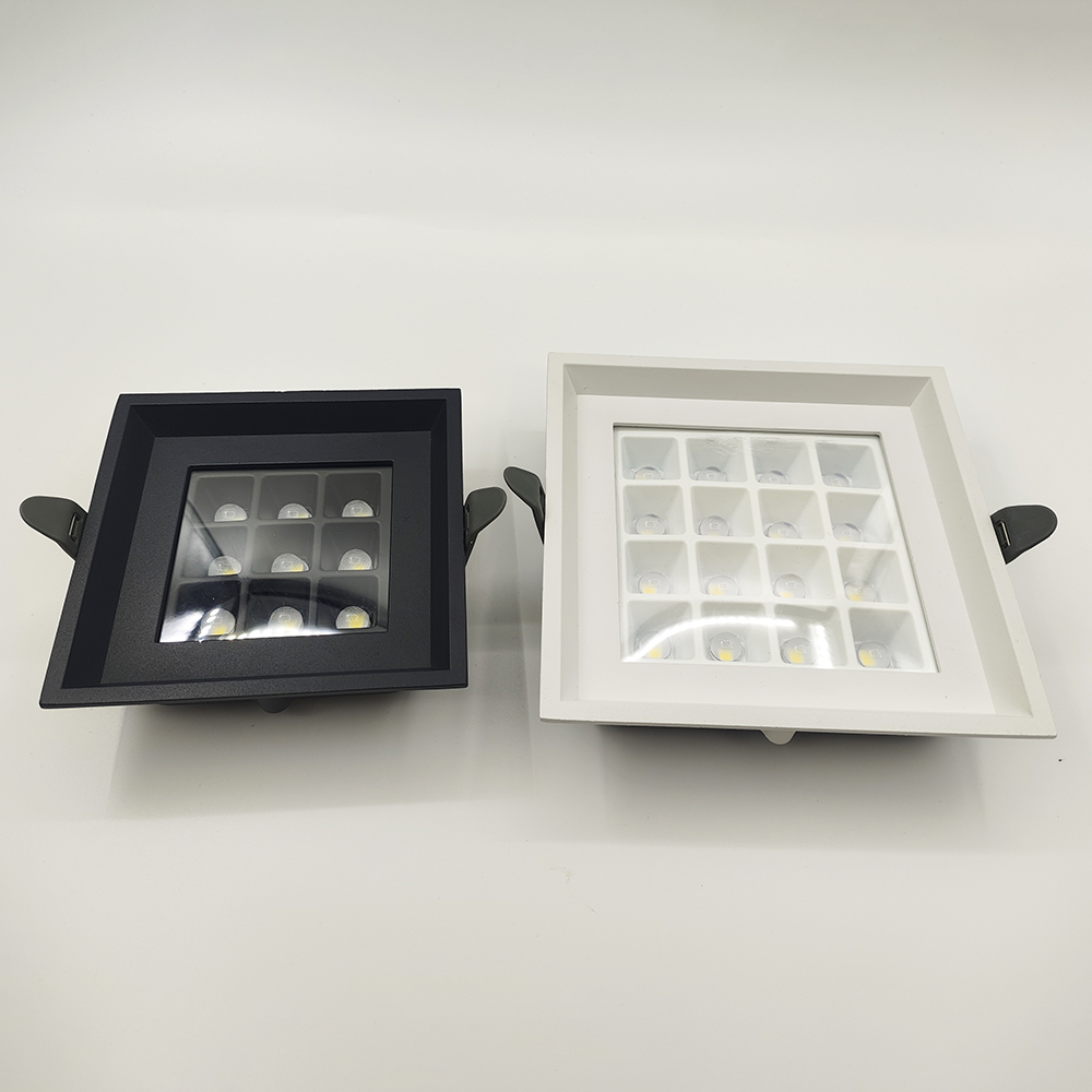 Downlights LED carrés à intensité variable 9 W, 16 W, 25 W, 36 W, coupe-feu