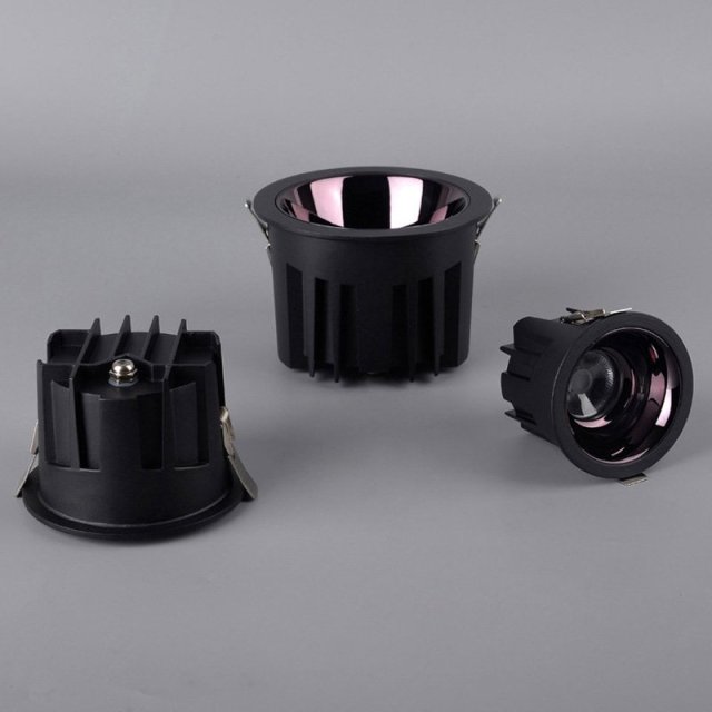 Évolutionnez votre éclairage avec des downlights LED encastrables étanches