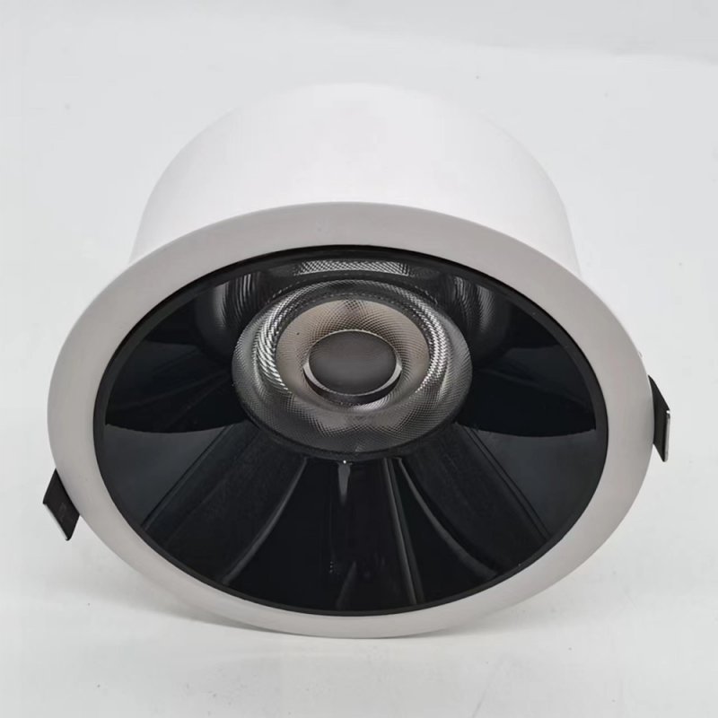 Luminaire encastré étanche COB : une qualité supérieure pour tous les espaces