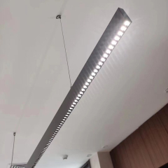 Éclairage LED linéaire suspendu avec luminaire vers le haut et vers le bas