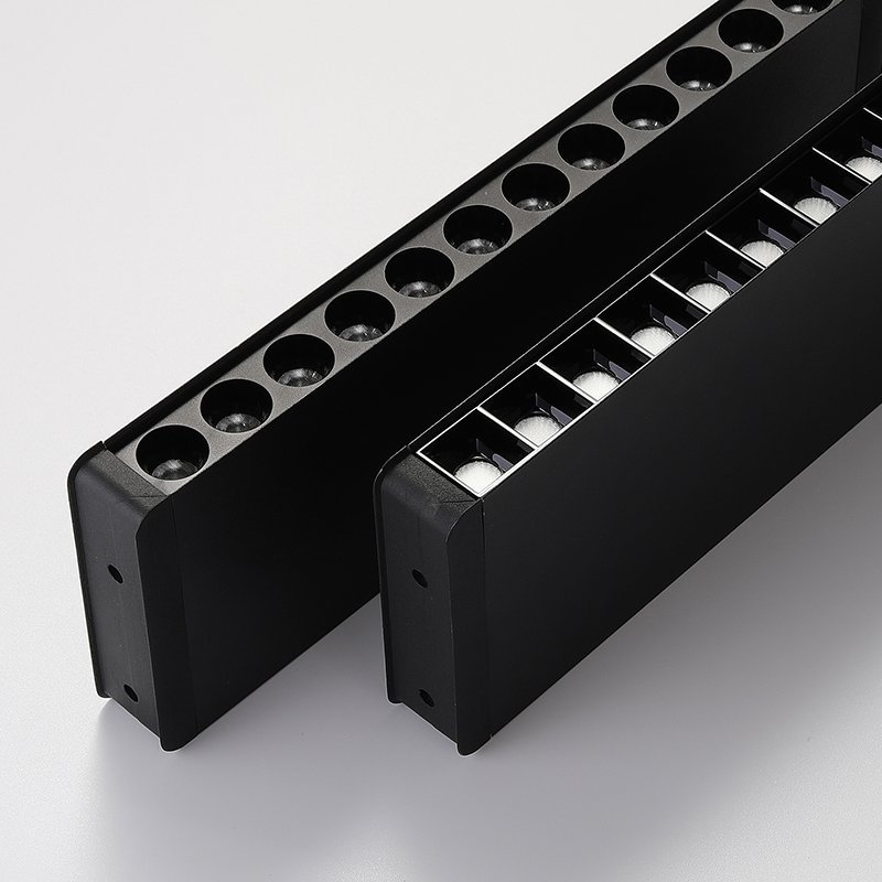 Iluminação LED Linear Suspensa com Luminária para Cima e para Baixo