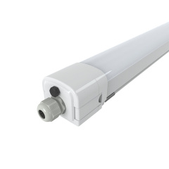 Usine de luminaires à réglette LED d'extérieur résistants aux intempéries IP65