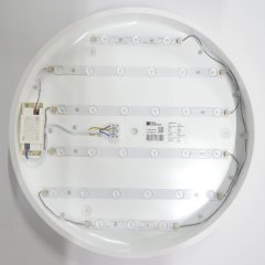 Plafonniers suspendus à LED plats avec 3CCT modifiables