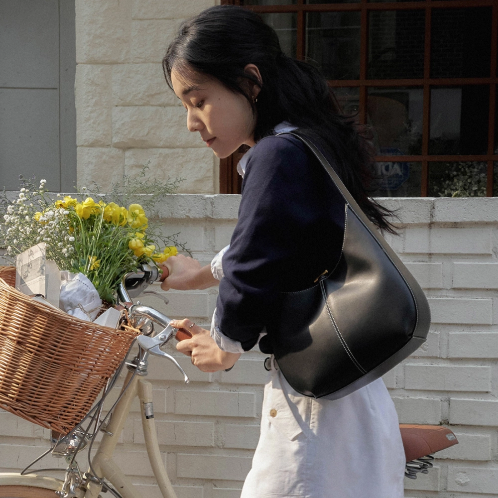 Atelier de LUMEN Panier Hobo Bag / Tan Brown / Organ Brown / Soft 