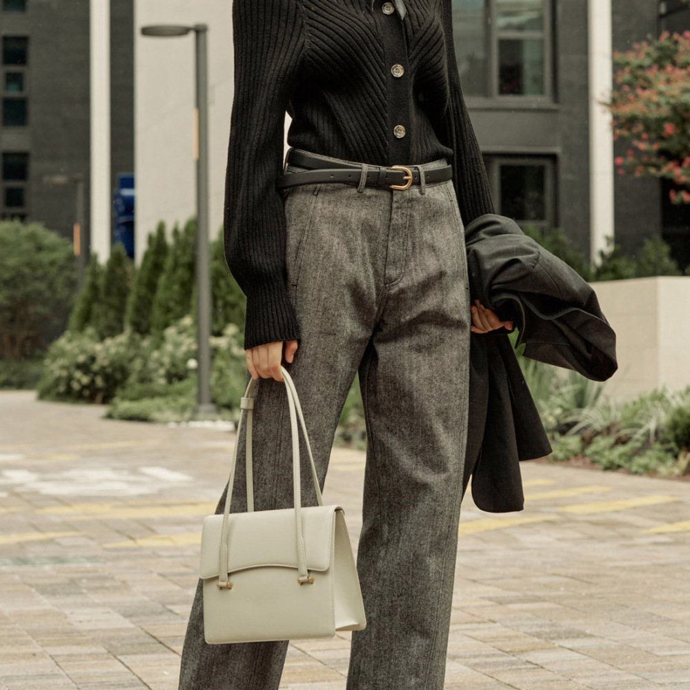 Atelier de LUMEN Charlotte Square Bag / Misty White / Antique Yellow / Organ Brown / Soft Black