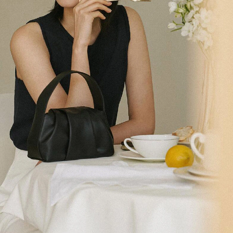 Atelier de LUMEN Fantine Bag / Bud Green / Sunlit Yellow / Creamy 