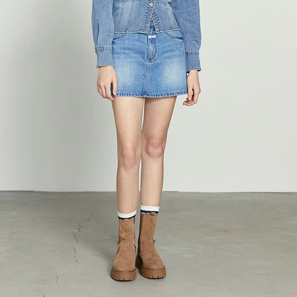 Mini-jupe En Jean Bleu Girbaud – Scratch Rouge – Taille 38 – Occasion Bon état