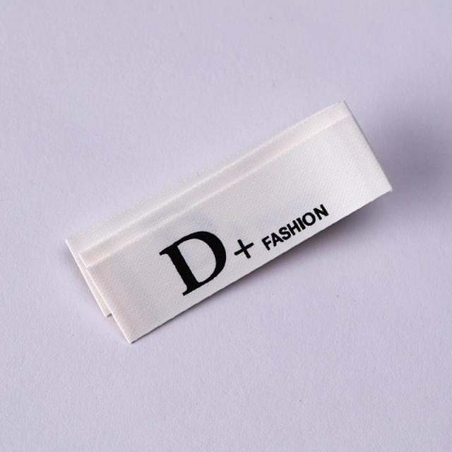 Beige matte polyester label