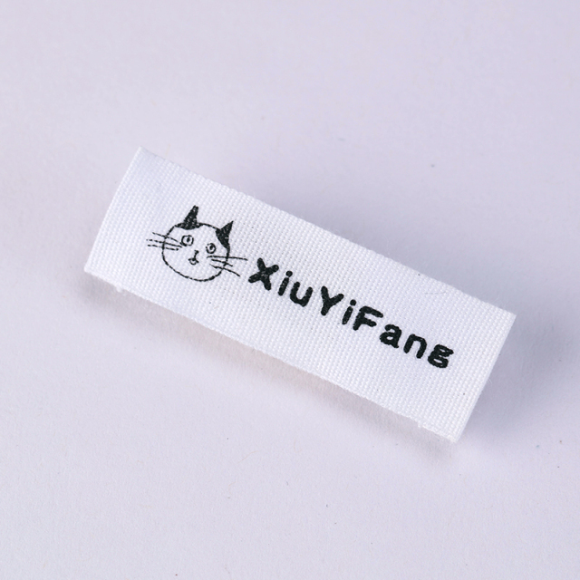 White cotton printed labels
