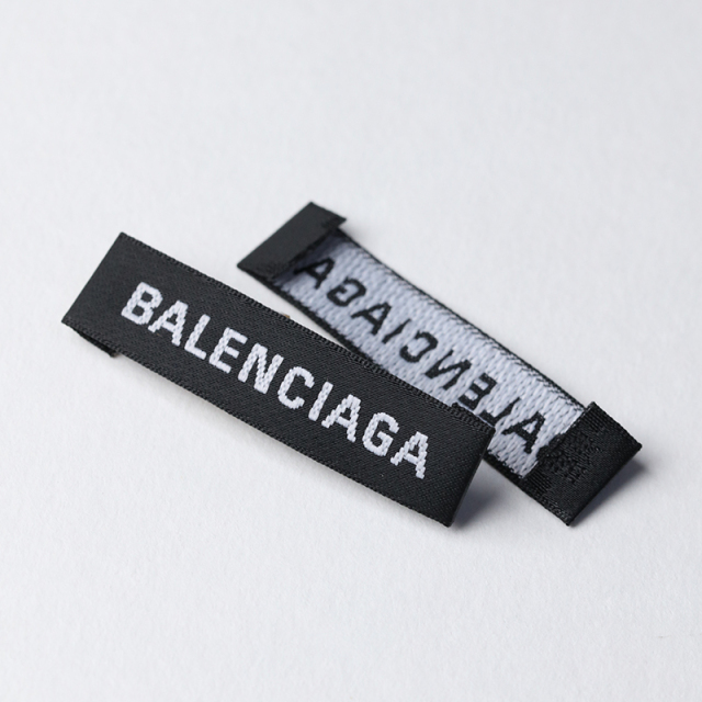 黑底 缎面勾边机