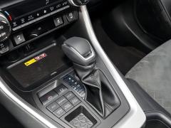 丰田荣放 2.0L CVT 四驱探险PLUS版