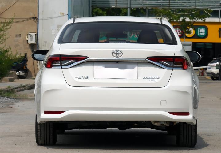 丰田卡罗拉 2024款 1.2T 先锋版