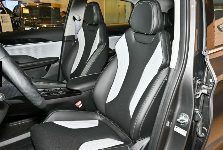 Geely Colorado COOL 1.5TD DCT Champion Edition