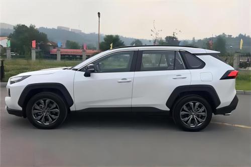 丰田荣放 2.0L CVT 四驱探险PLUS版