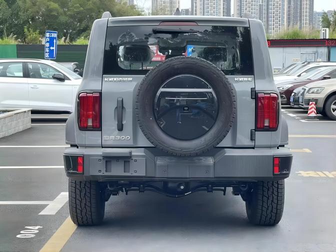 Tank 300 2024 2.0T Conqueror