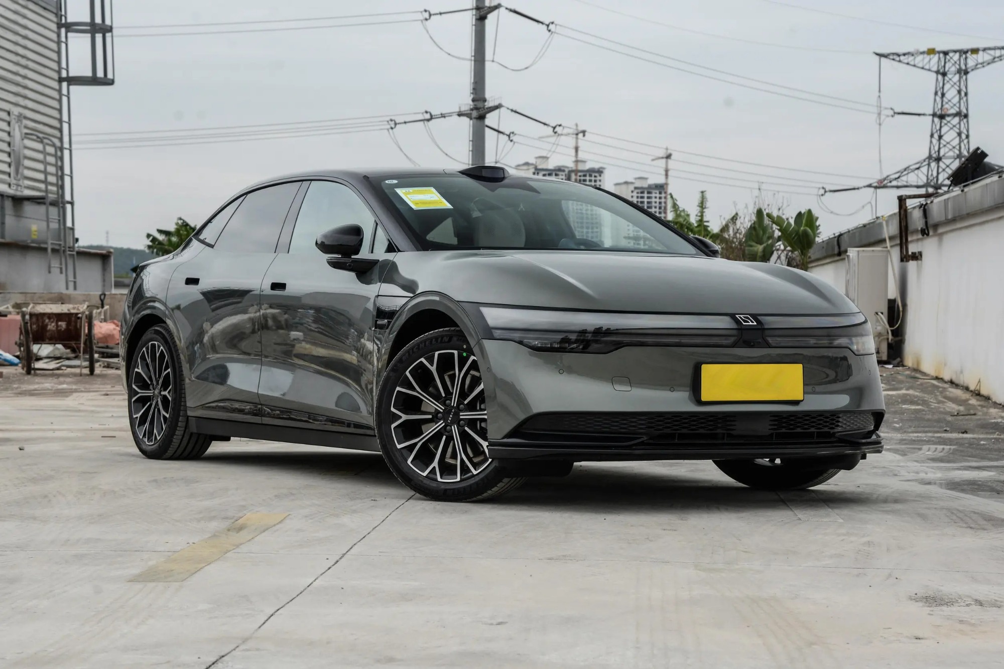 ZEEKR 007 2025款 后驱智驾版 75kWh