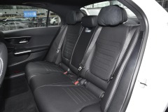 奔驰C级 2025款 改款 C 200 L 运动版