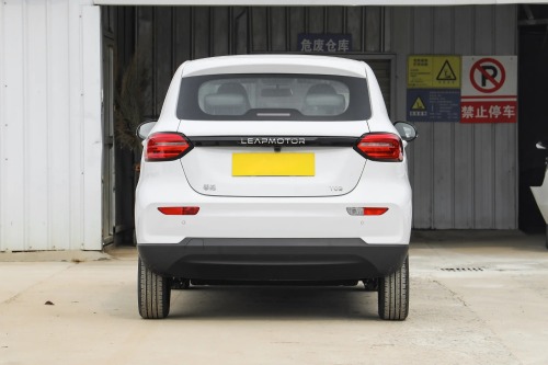 零跑T03 2025款 310舒享版