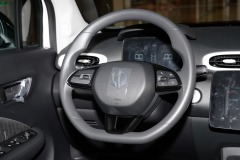 零跑T03 2025款 310舒享版