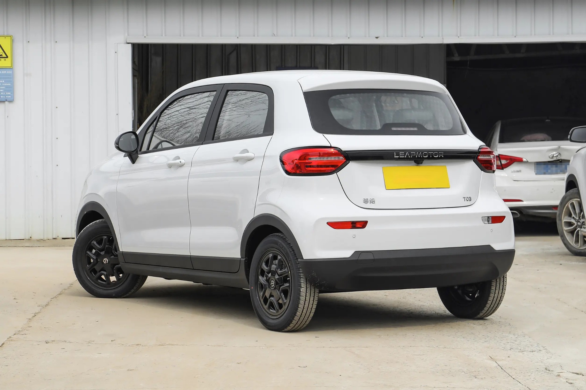 零跑T03 2025款 310舒享版