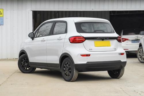 零跑T03 2025款 310舒享版