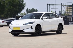 BYD e7 2025 520km Smart Edition