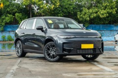 零跑C10 2026款 增程式 210悦享版