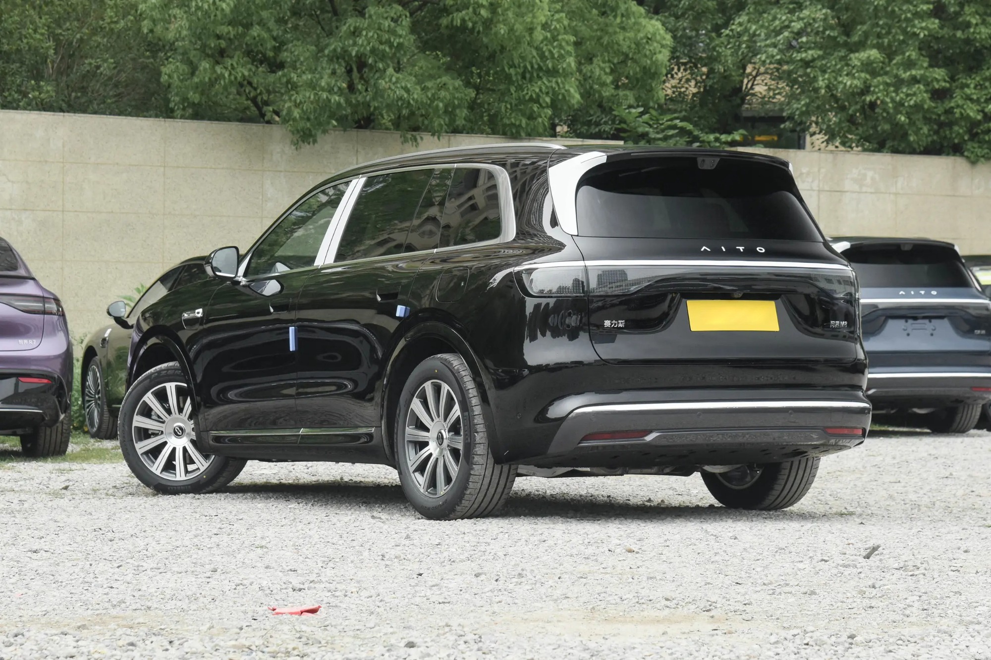 问界M8 2025款 增程 Max 六座版