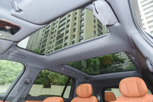 问界M8 2025款 增程 Max 六座版