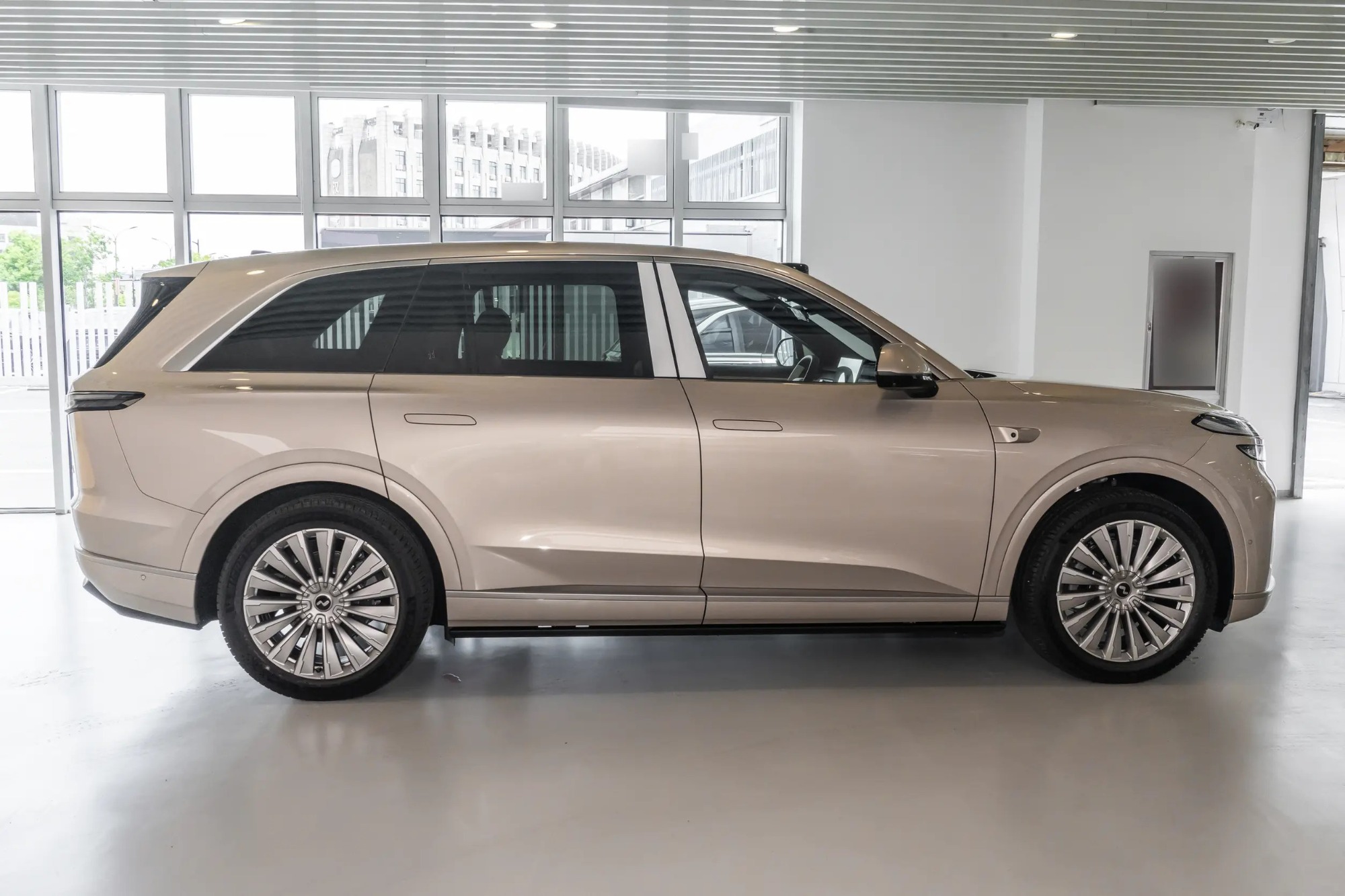 乐道L90 2025款 六座版Max