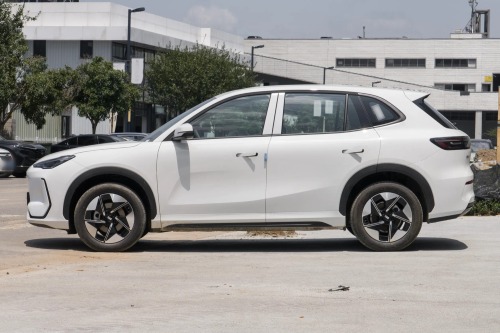 2026款吉利银河 E5 530 km 启航版