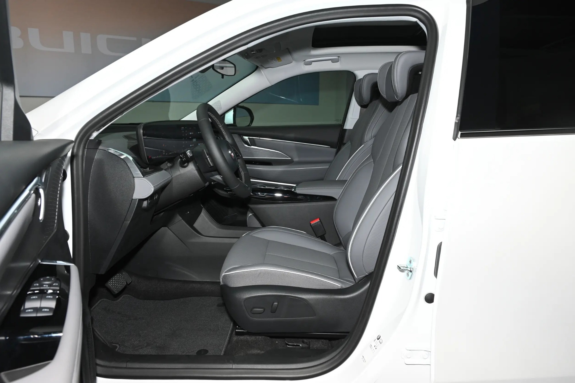 2025款 别克E5 620KM尊享版