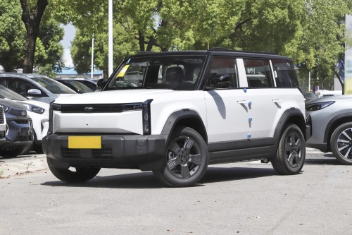 2025款 奇瑞风云X3 401致尚版