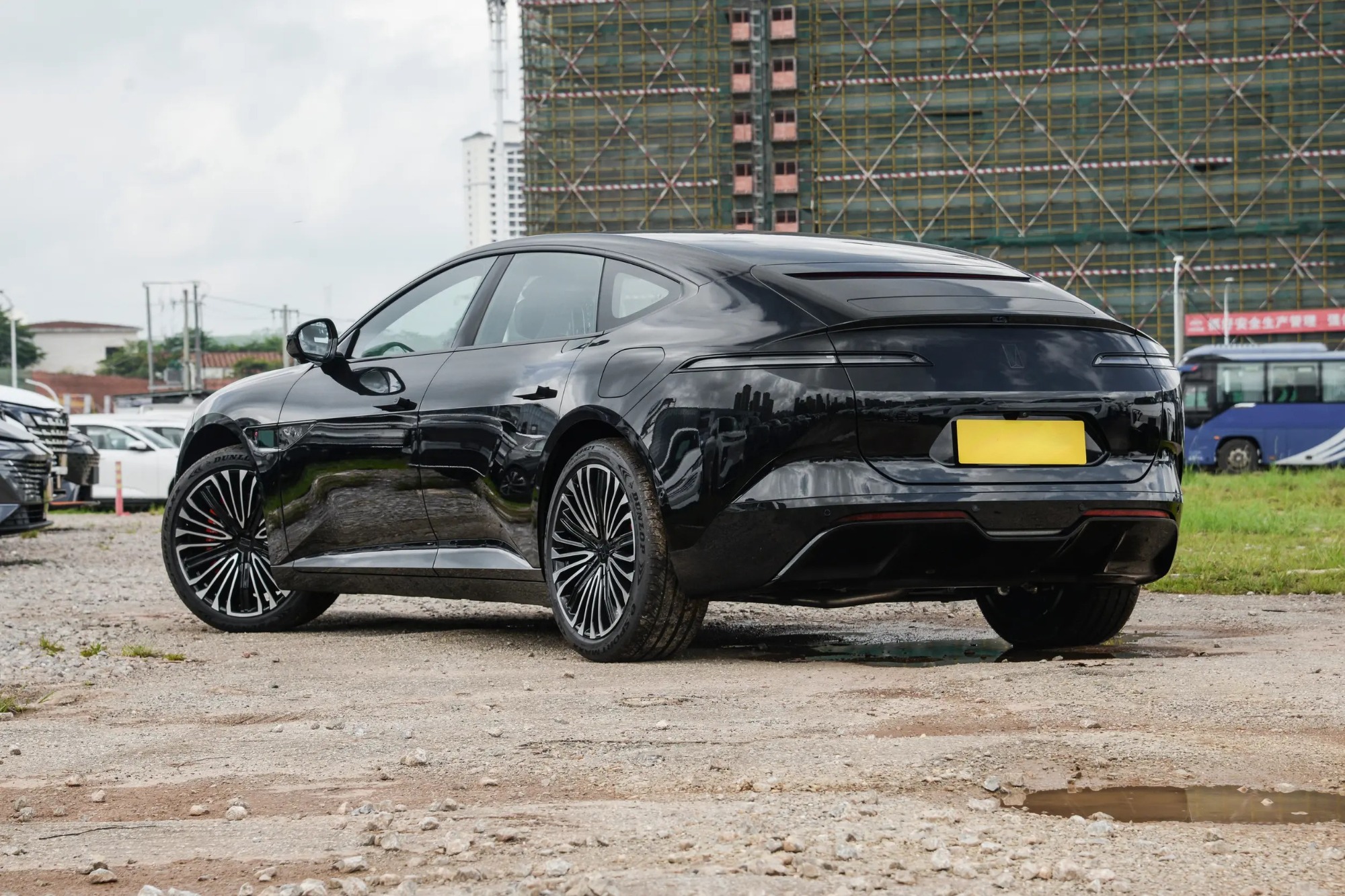 阿维塔12 2025款 改款 Max后驱增程