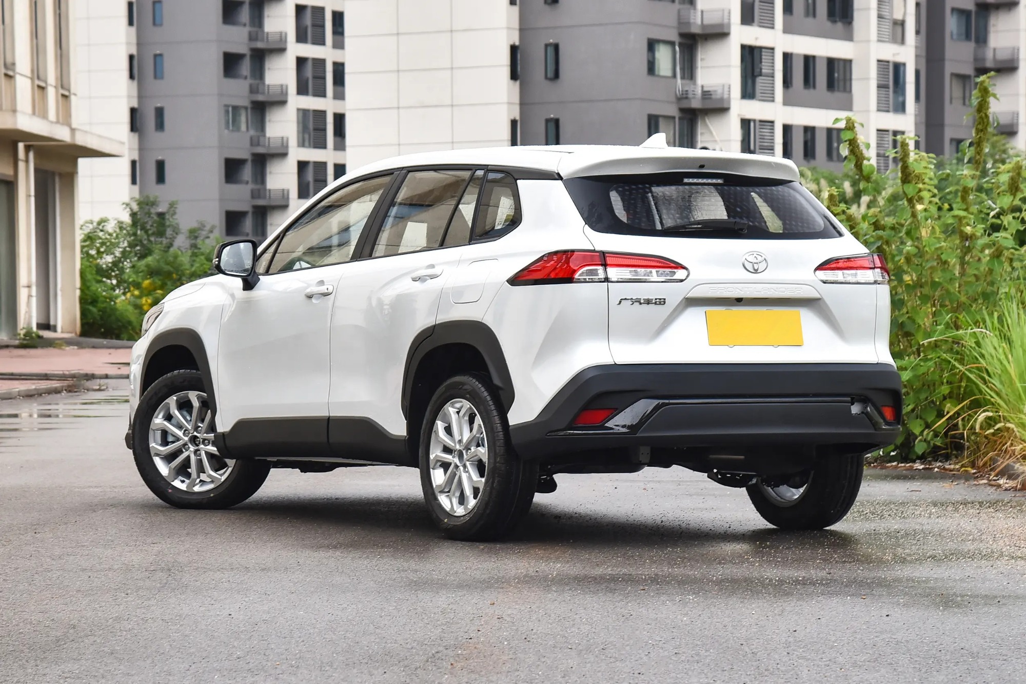 丰田 锋兰达 2026款 2.0L CVT舒适PLUS版