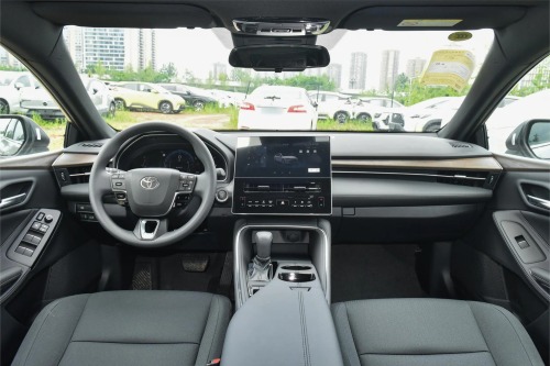 2024 FAW Toyota Asia Dragon 2.0L Progressive Edition