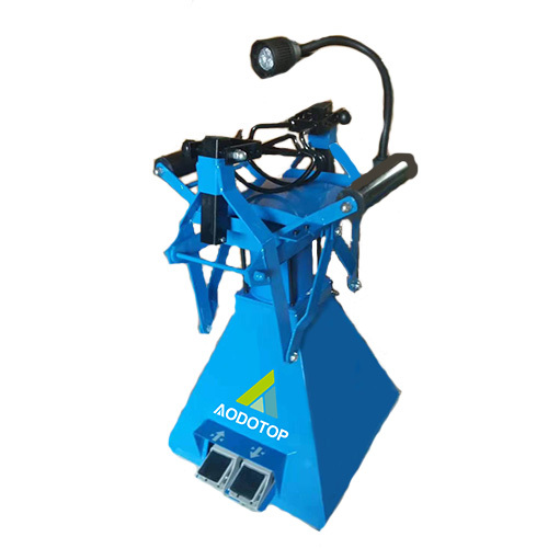 Tire Spreader