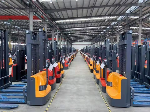 Semi-electric Stacker Self Lift Rider Electric Stacker 1500kg 2000kg with 3.5m Lifting for warehouse equipment