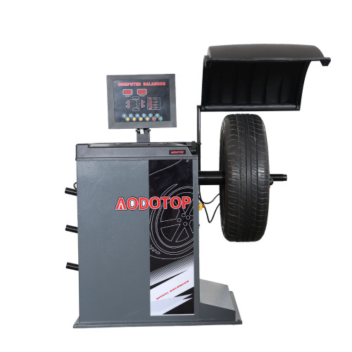 Wheel Balancer Auto Tire Balancing Machine AD-618