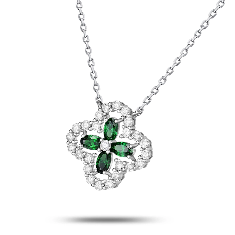 Multicolored Four-Leaf Silver Pendant: Modern Elegance Meets Classic Charm KD-C-P13-A4